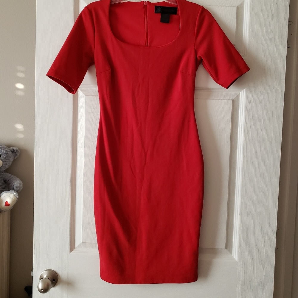 🔥Kardashian Kollection 🔥 Midi red dress♥️